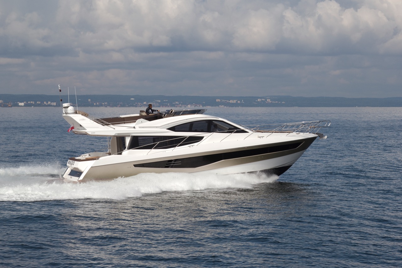 Galeon 550 FLY External image 2
