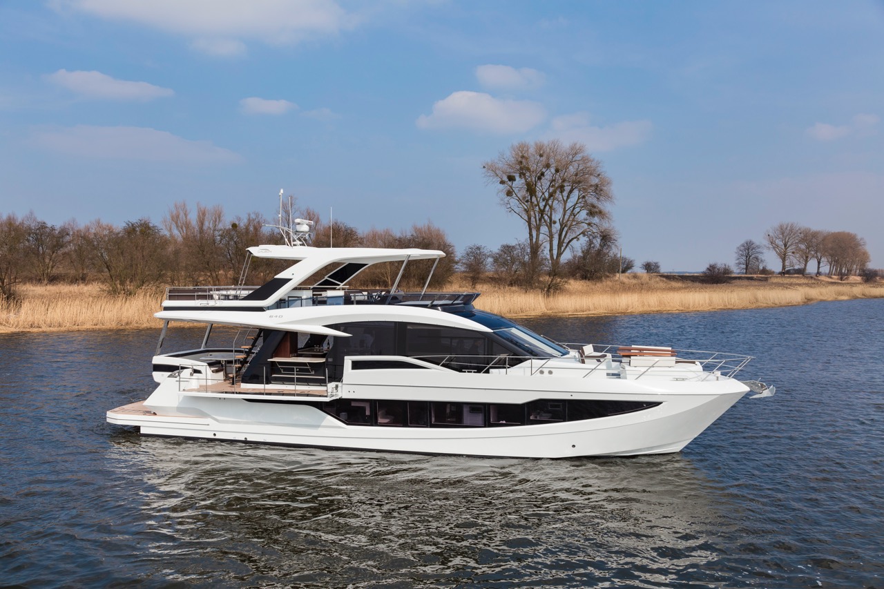 Galeon 640 FLY External image 3