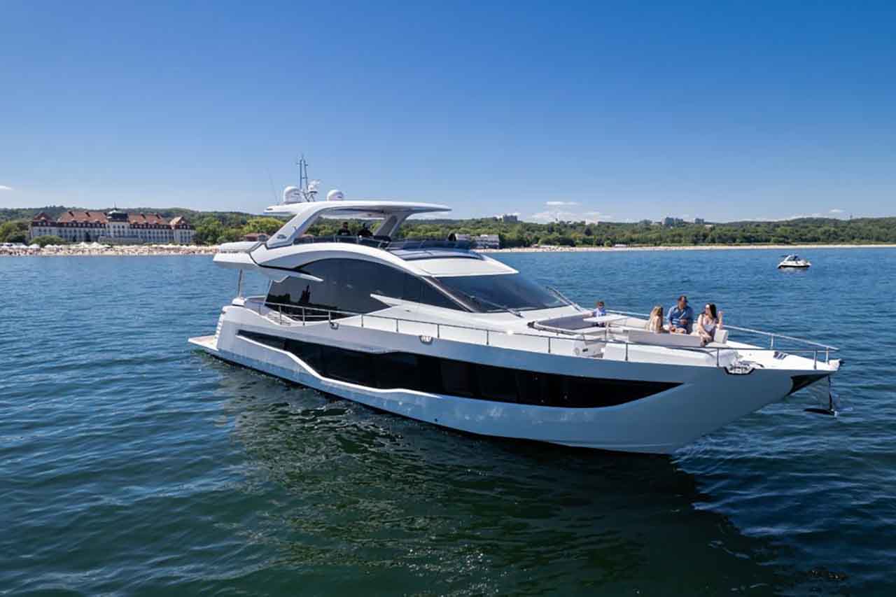 Galeon 800 FLY External image 5