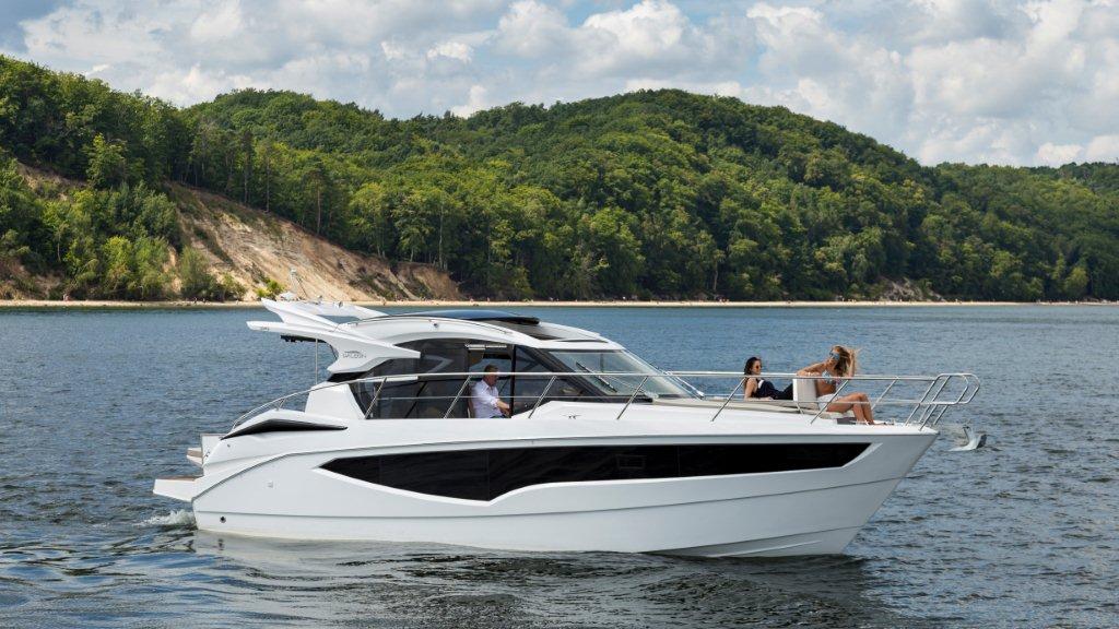 Galeon 370 HTC - Approved Boats