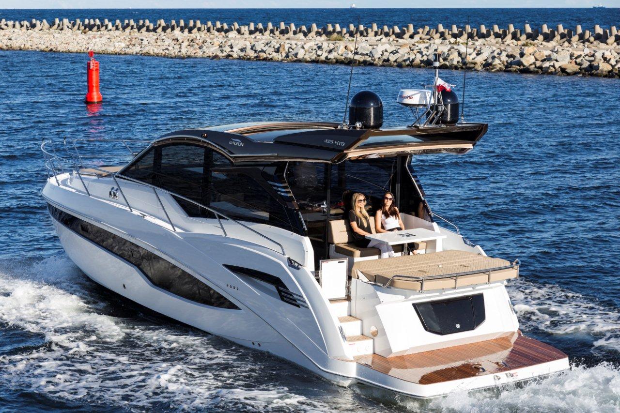 galeon yachts 425 hts