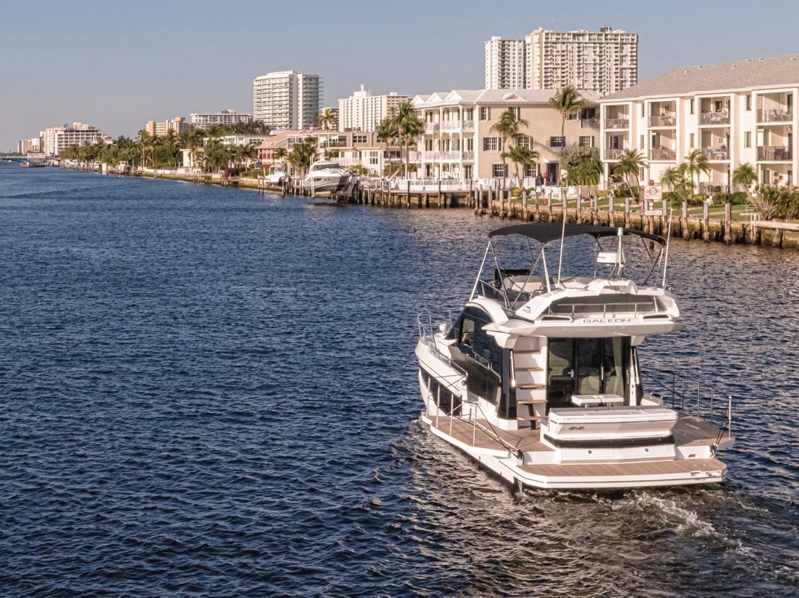 Galeon 400 FLY External image 7