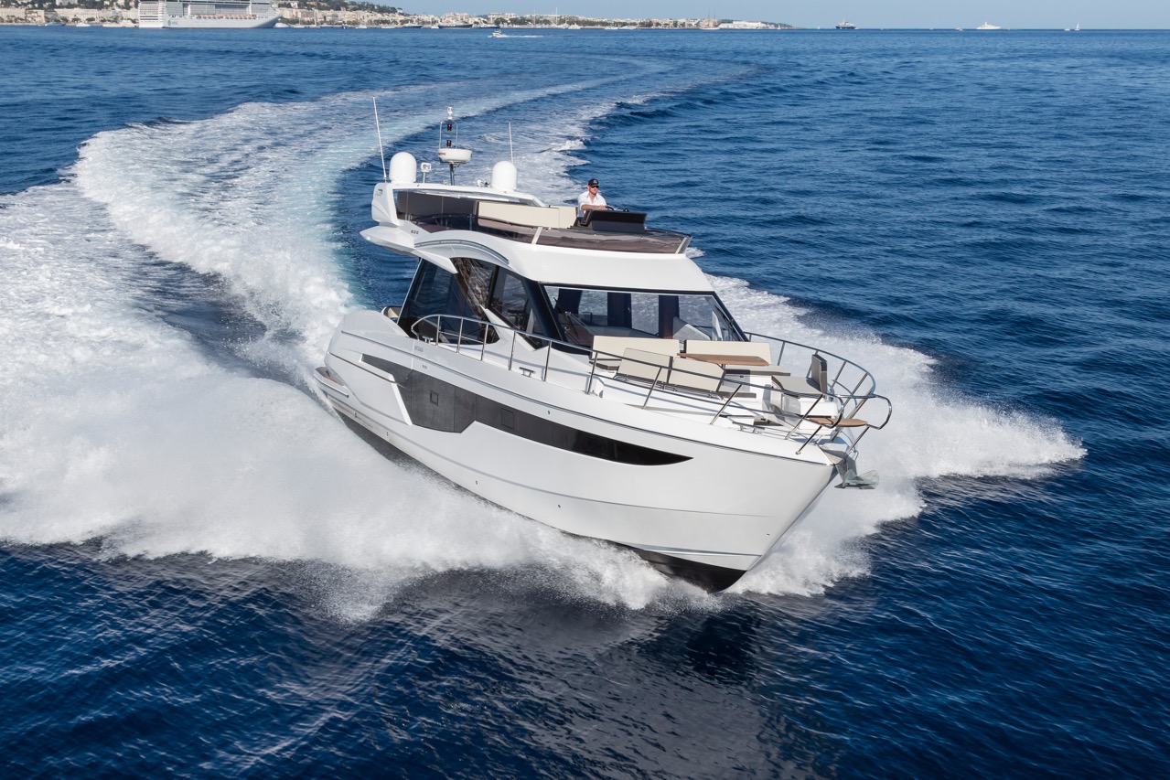 Galeon 500 Fly - Approved Boats