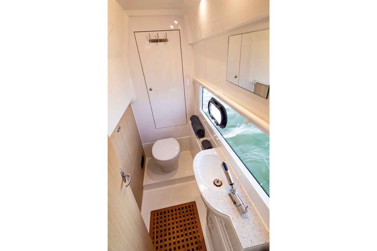 Aquila 36 Internal image 2