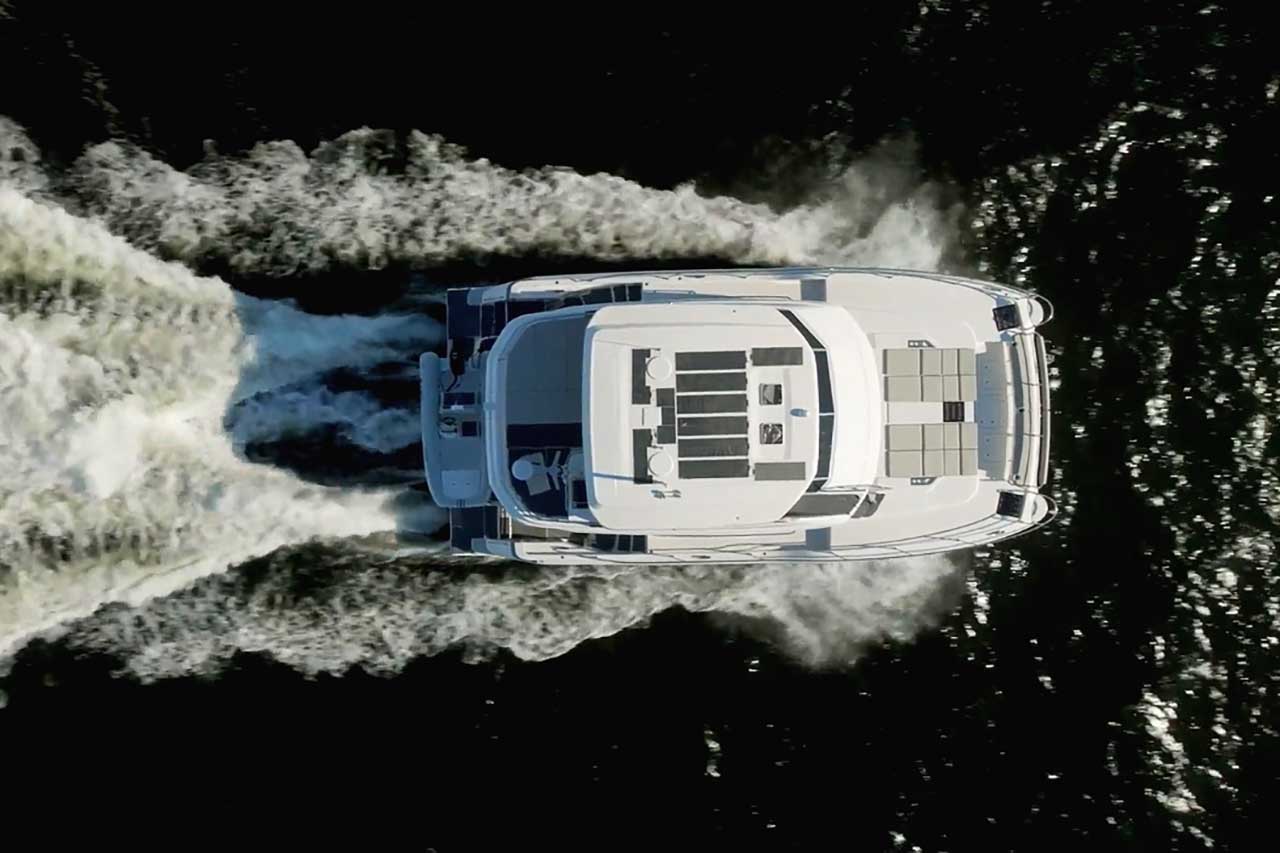 Aquila 50 Yacht External image 5