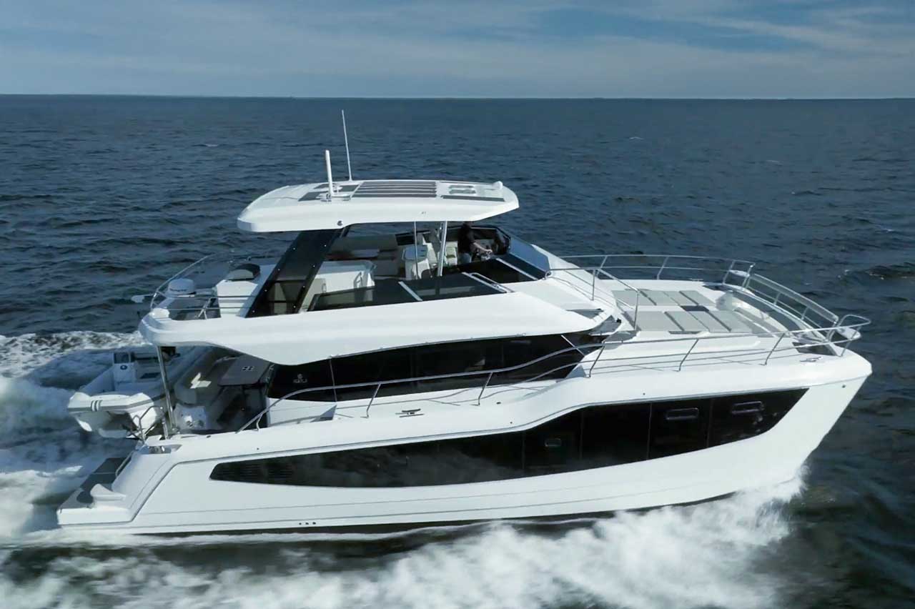 Aquila 50 Yacht External image 11